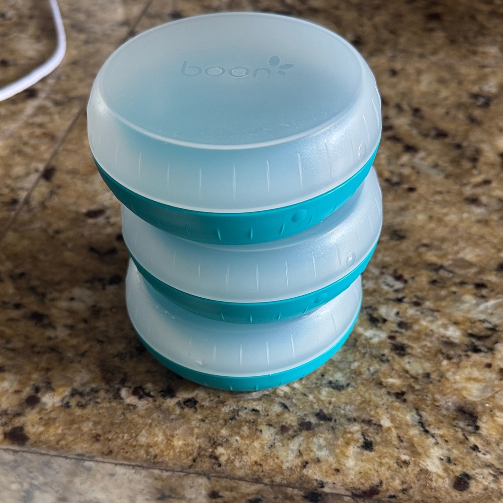 BOON nipple storage containers